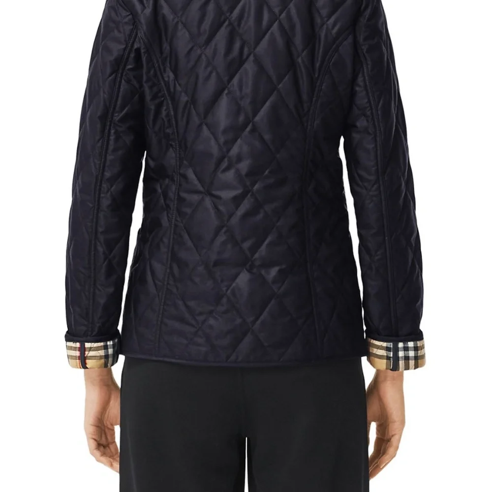 COPY - Burberry Fernleigh Quilted Logo Jacket - Picture 2 of 3